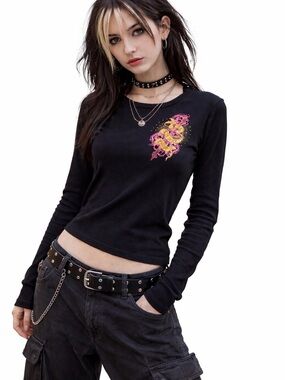 Black Long-Sleeve Women’s T with Neon Graphic~~Sz L~~